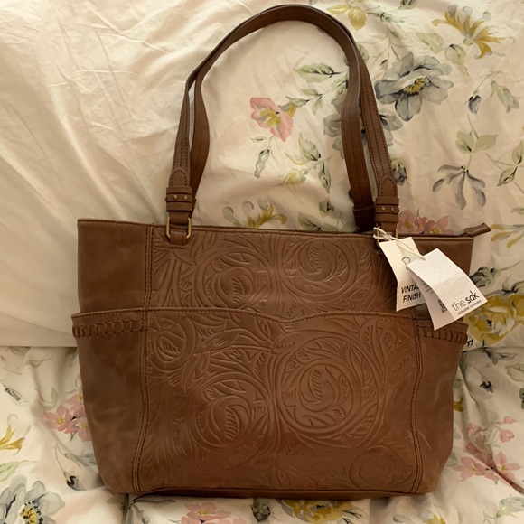The Sak Bags Nwts The Sak Sequoia Leather Teak Leaf Tote Bag Poshmark